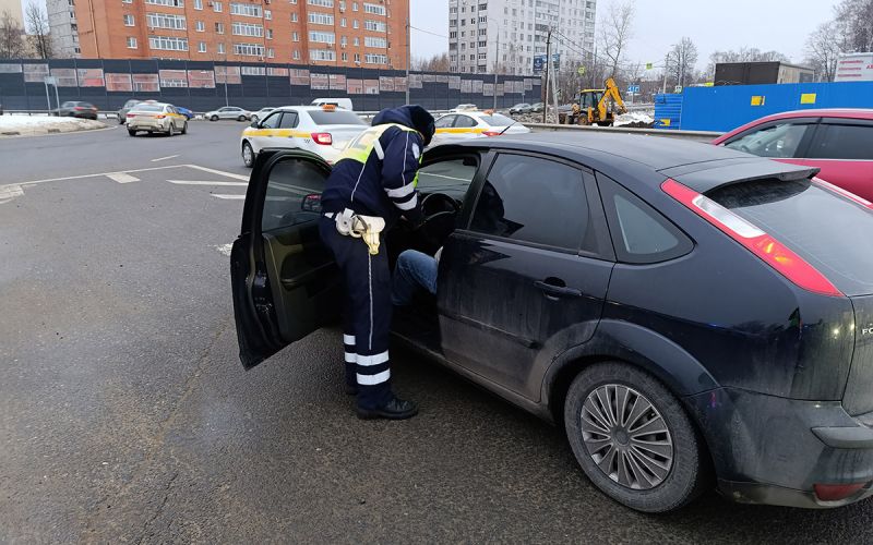 ГИБДД всех остановит. Водителей ждут комплексные проверки