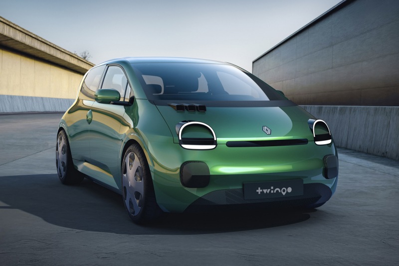 Хэтчбек Renault Twingo четвертого поколения предстал на новых фотографиях, салон расшифрован