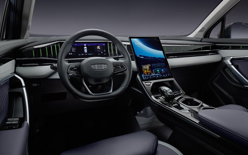 Как выросла цена Geely Atlas за годы продаж в России