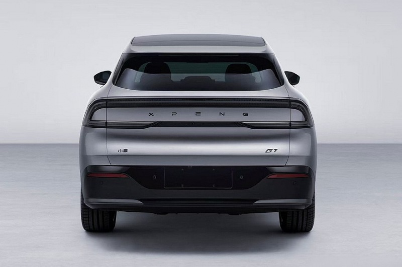 Трансграничный Xpeng G7: больше и дешевле обновленной Tesla Model Y