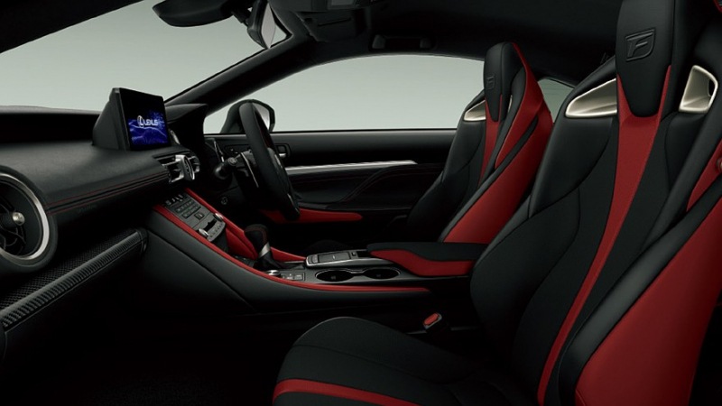 Lexus прощается с RC Coupe и RC F, производство завершится осенью