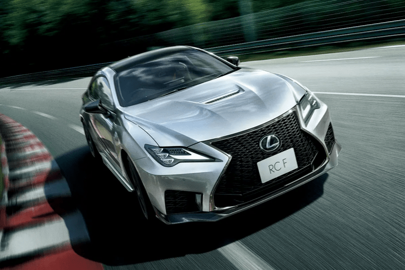 Lexus прощается с RC Coupe и RC F, производство завершится осенью