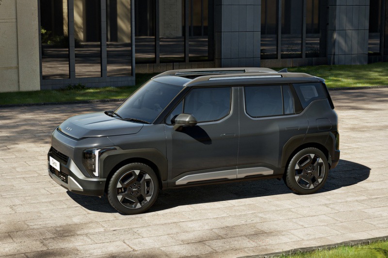 Необычный кроссовер Kia Syros выходит на конвейер: поводов для восторга пока нет