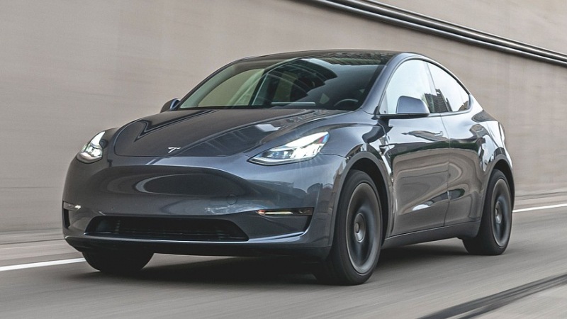 Обновленный кроссовер Tesla Model Y: первые изображения