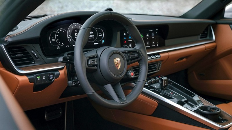 Обновленный Porsche 911 Carrera S: больше мощности, переработанное шасси