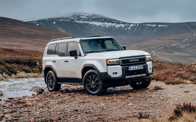 Первое знакомство с новым Land Cruiser Prado 250. Русские особенности
