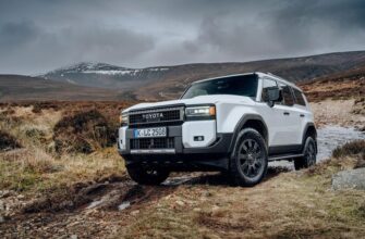 Первое знакомство с новым Land Cruiser Prado 250. Особые фишки для России