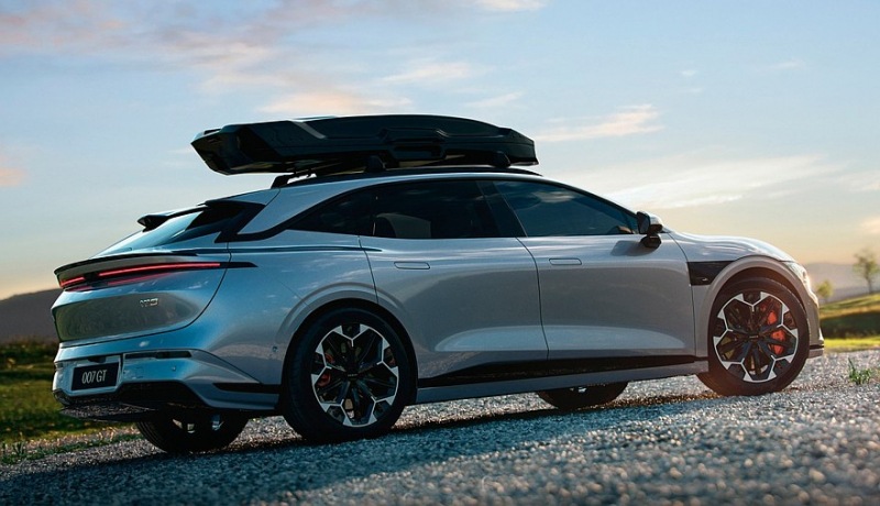 Geely Global представил универсал Zeekr 007GT