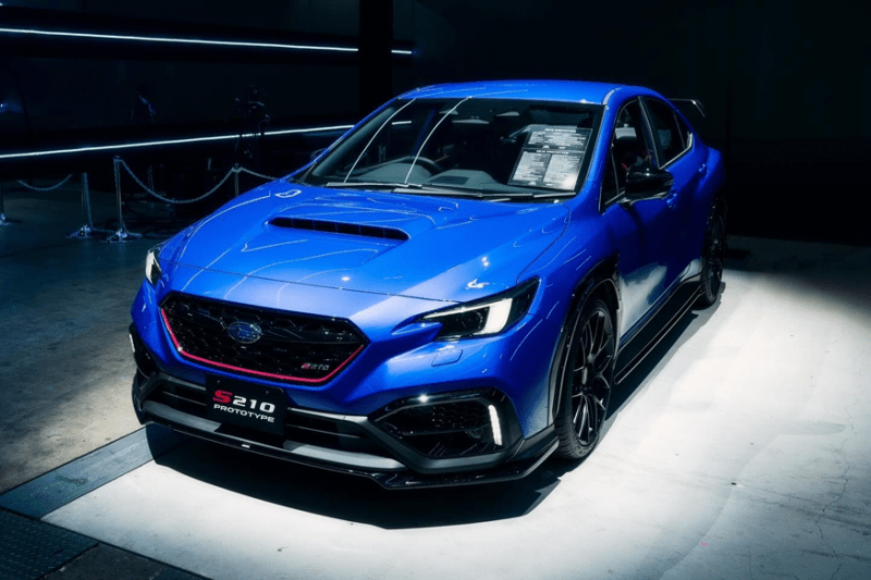 Седан Subaru WRX представляет специальную версию STI S210 с усиленным двигателем