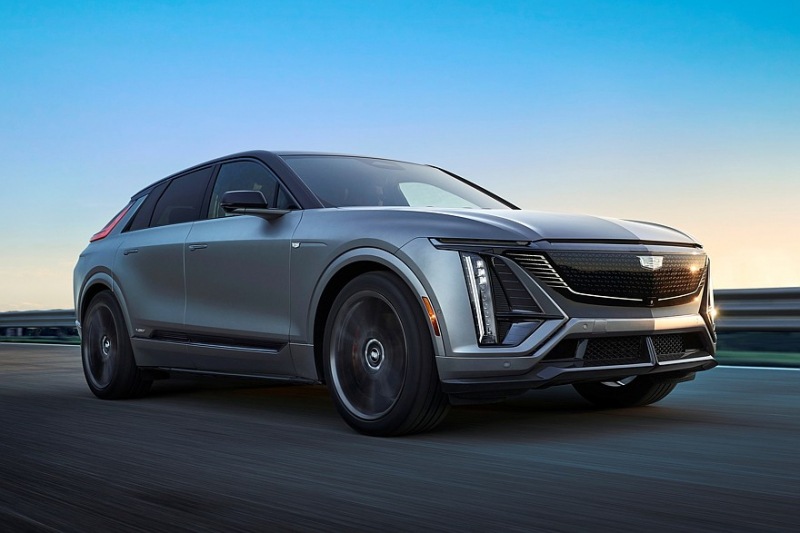 Спортивный кроссовер Cadillac Lyriq-V: режим Track и уникальный саундтрек