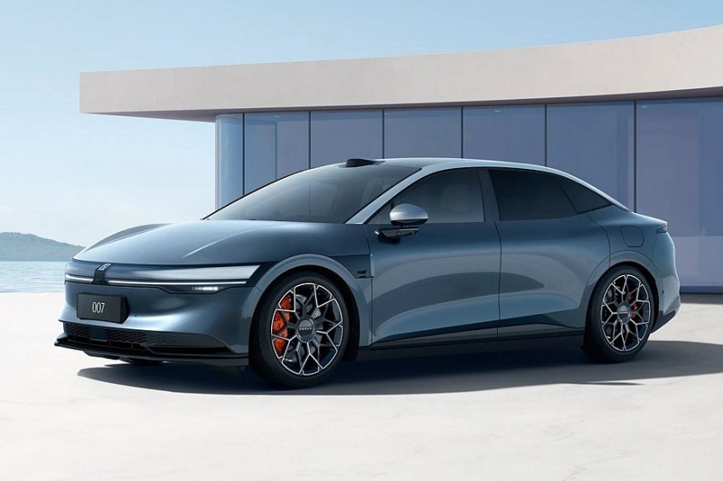 Geely Zeekr 007GT универсал: новые фото и подробности