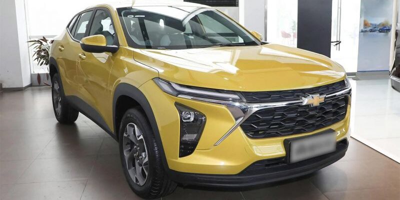 В России в продаже появился новый бюджетный Chevrolet. Фото и цена