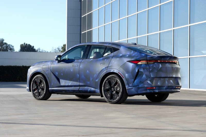 Acura RSX возвращается: теперь это будет кроссовер, способный конкурировать с Ford Mustang Mach-E