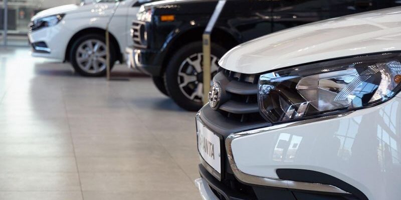 Более 32 тыс. АвтоВАЗ заявил об утечке данных владельцев Lada