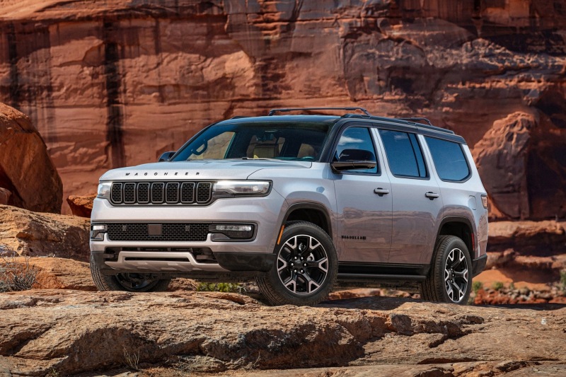 Продажи Jeep Wagoneer падают, запуск версии Overland Expedition