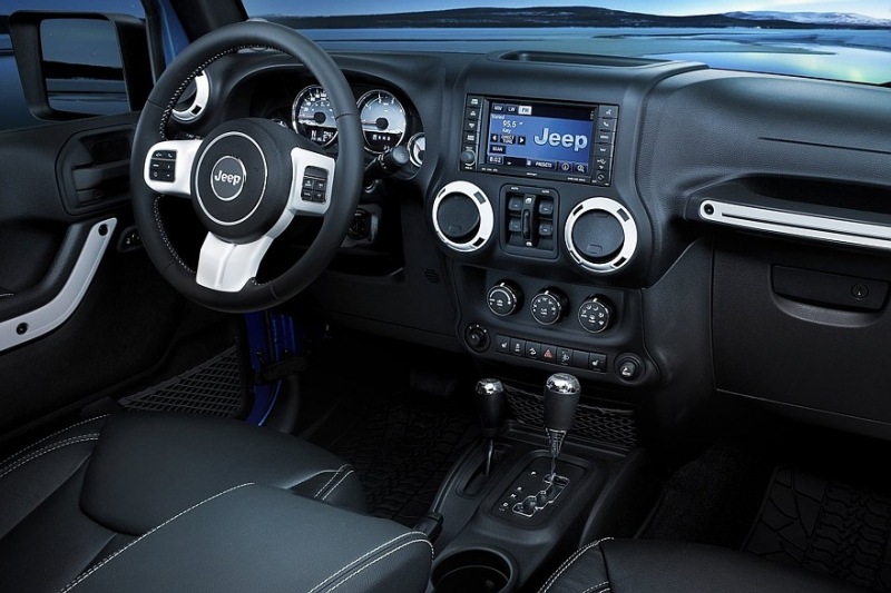 Подержанный Jeep Wrangler 3-го поколения JK: шасси как у строительной модели, отказы двигателя — обычное дело