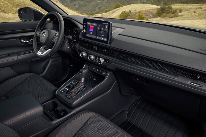 Кроссовер Honda CR-V брёл «внедорожную» версию TrailSport, есть и другие обновки