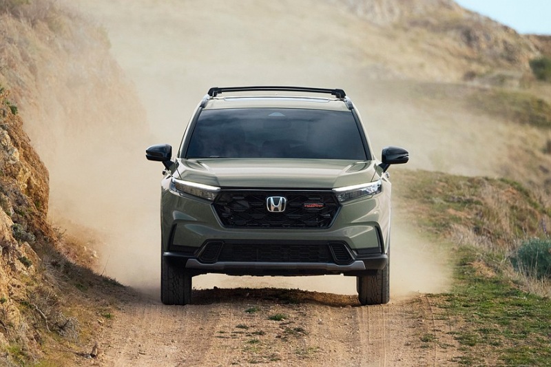 Кроссовер Honda CR-V брёл «внедорожную» версию TrailSport, есть и другие обновки