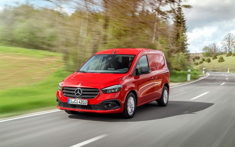 Mercedes-Benz прекратит выпуск еще двух моделей причина