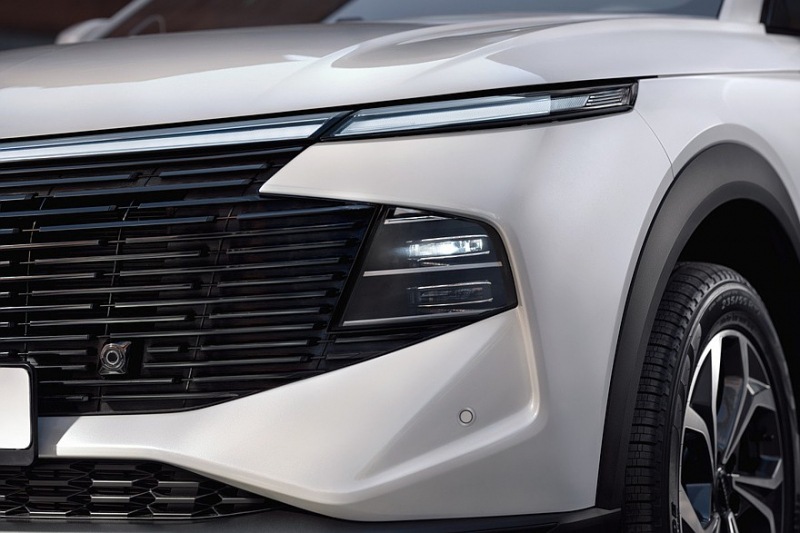 Новый купе-кроссовер Haval F7x, пока не представленный в Китае: цены в России