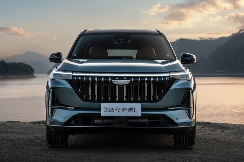 Представлен совершенно новый Geely Atlas: простой дизайн, богатая комплектация