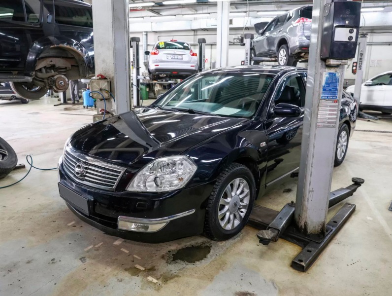 Утечки масла и дюжина владельцев: ремонт и обслуживание Nissan Teana I (J31