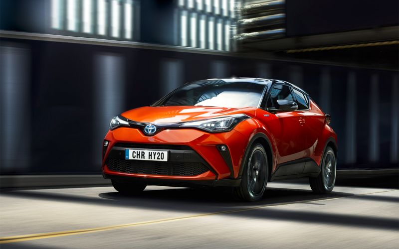 Toyota RAV4 и еще 5 новых иностранных внедорожников стоят столько же, сколько Geely Monjaro