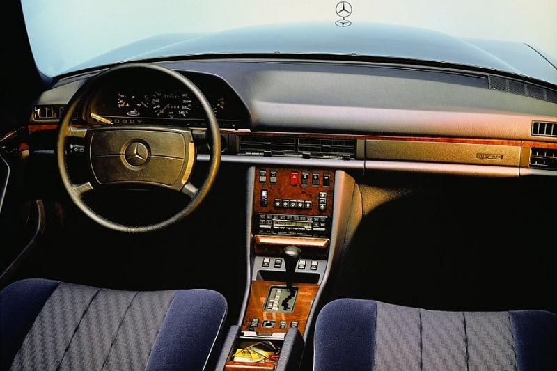 Звезда особого класса: история разработки и секреты успеха Mercedes-Benz S-класса W126