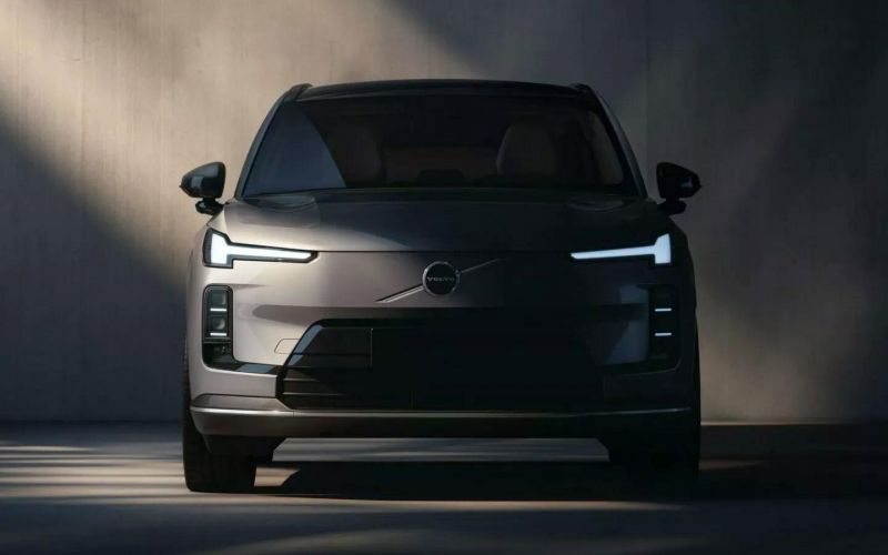 Запас хода на электротяге: 200 км. Volvo опубликовала первые фотографии нового XC70