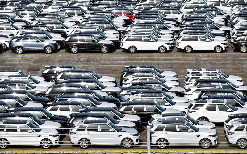 25% — не проблема. Jaguar Land Rover возобновляет поставки автомобилей в США