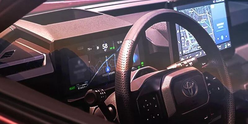 9 дней до дебюта. Toyota показала первые фото нового RAV4