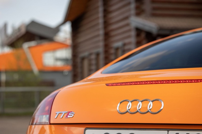 Пробег Audi TT II (8J): гибридный материал из стали и алюминия и проблемы с дверями без рам