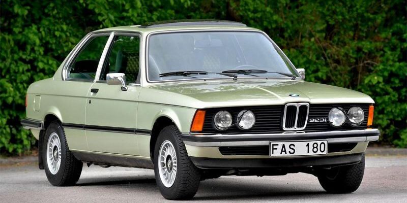 Эта 46-летняя BMW 3 Series стоит дороже новой. Мы узнали все подробности