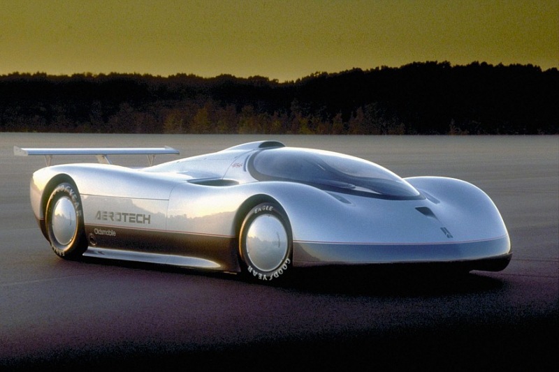 Фиаско науки и искусства: рождение и крах Oldsmobile Aurora