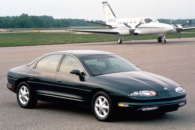 Фиаско науки и искусства: рождение и крах Oldsmobile Aurora