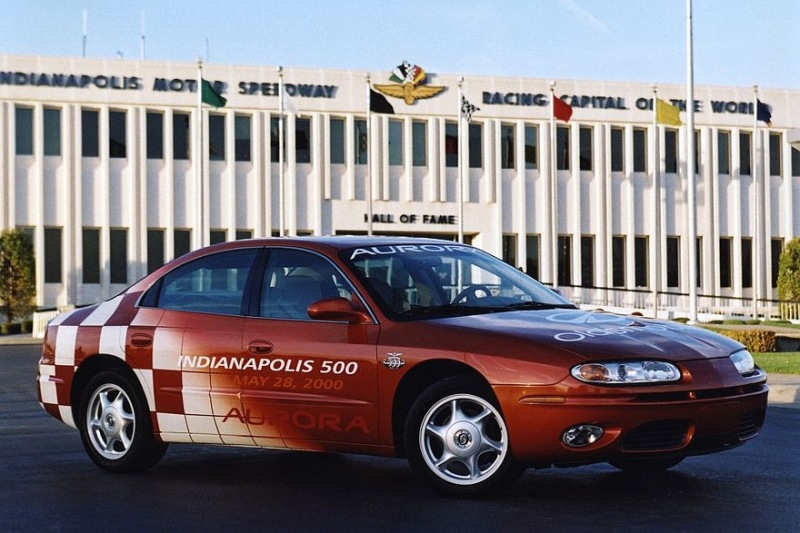 Фиаско науки и искусства: рождение и крах Oldsmobile Aurora