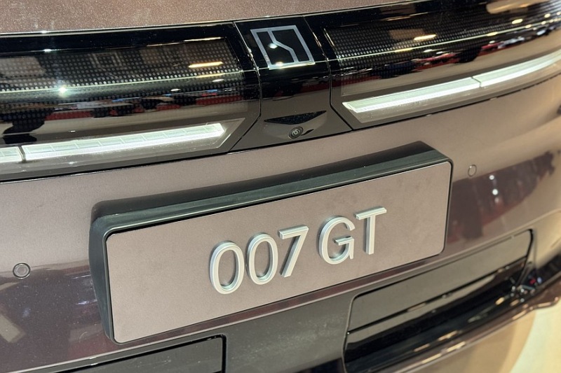 Gran Turismo китайская версия: Zeekr 007 GT первый взгляд