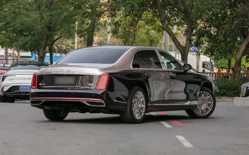 Hongqi объявляет дату запуска своего нового люксового седана L1 в России