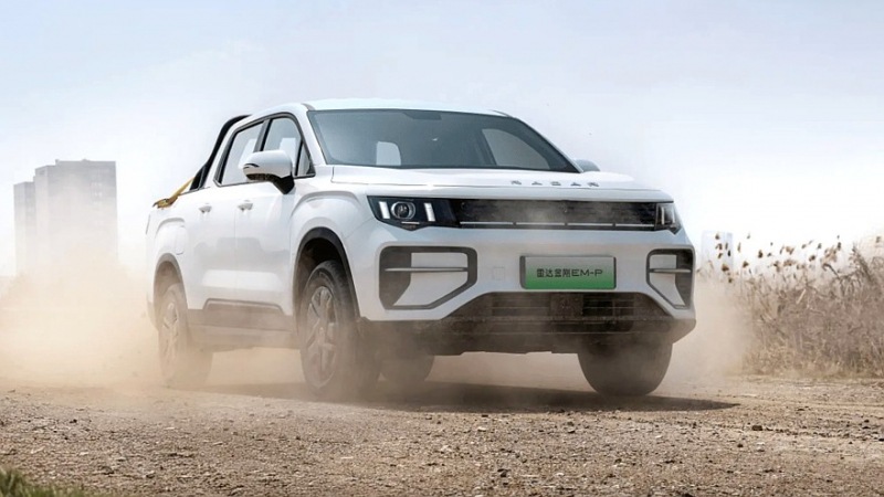 Электрический пикап Geely Radar изначально представлял собой полноприводный гибрид с большим запасом хода