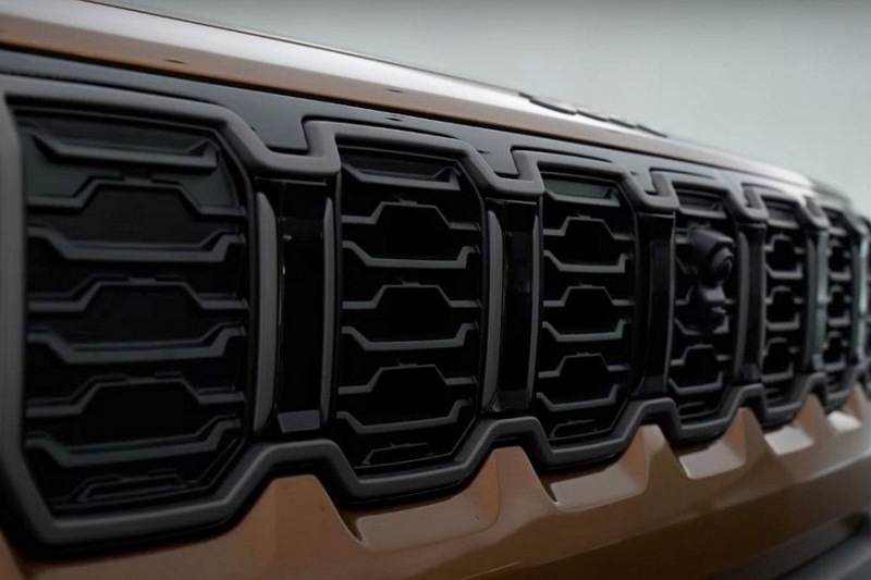 Jeep Cherokee возвращается: официальные фотографии кроссовера следующего поколения