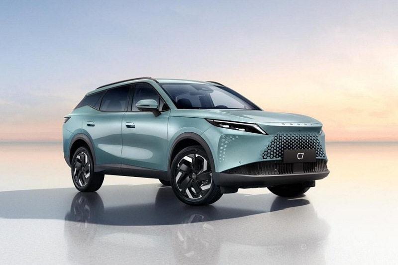Кроссовер Omoda C7 для российского рынка: раскрыты комплектации