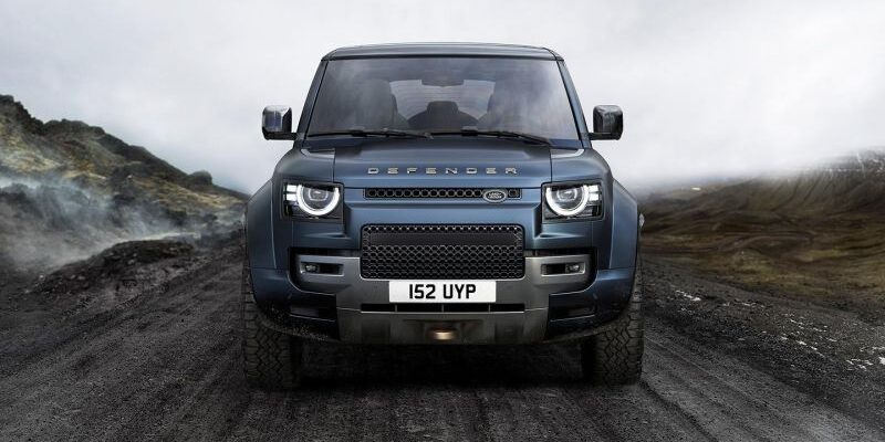 Land Rover представил обновленный Defender. Фото и основные изменения