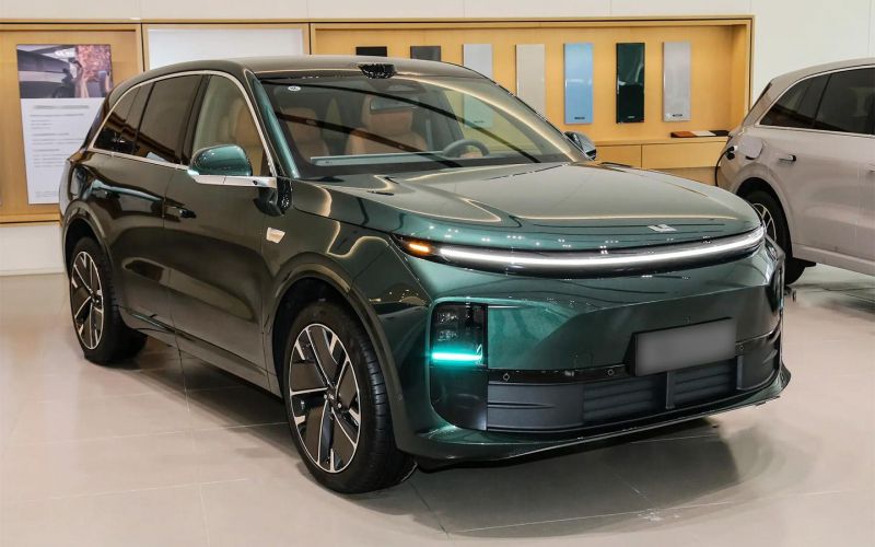 Компания Li Auto объявила количество своих дилеров в России. Какое отношение к этому имеет 21 мая

