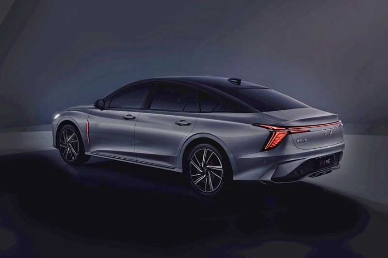 Хэтчбек Hongqi H6 продается в России: новые подробности о замене Skoda Superb