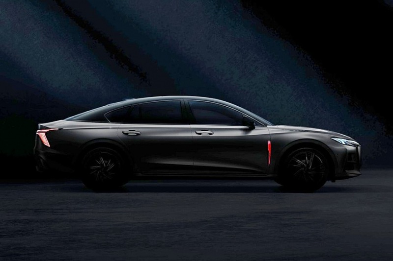 Хэтчбек Hongqi H6 продается в России: новые подробности о замене Skoda Superb