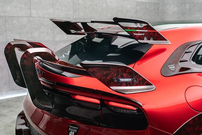 Mansory Pugnator Tricolore: наиболее агрессивно модифицированная версия Ferrari Purosangue