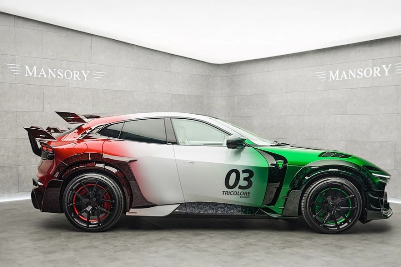 Mansory Pugnator Tricolore: наиболее агрессивно модифицированная версия Ferrari Purosangue