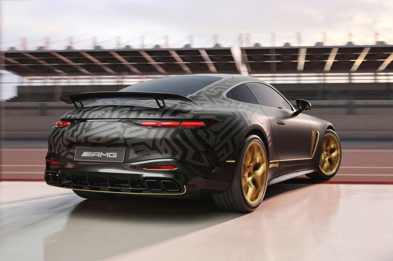 Mercedes-AMG GT 63 APXGP Edition: специальный выпуск для нового фильма Брэда Питта