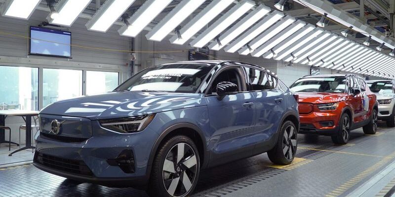 Минус 3 тыс. сотрудников. Volvo объявил о масштабных сокращениях