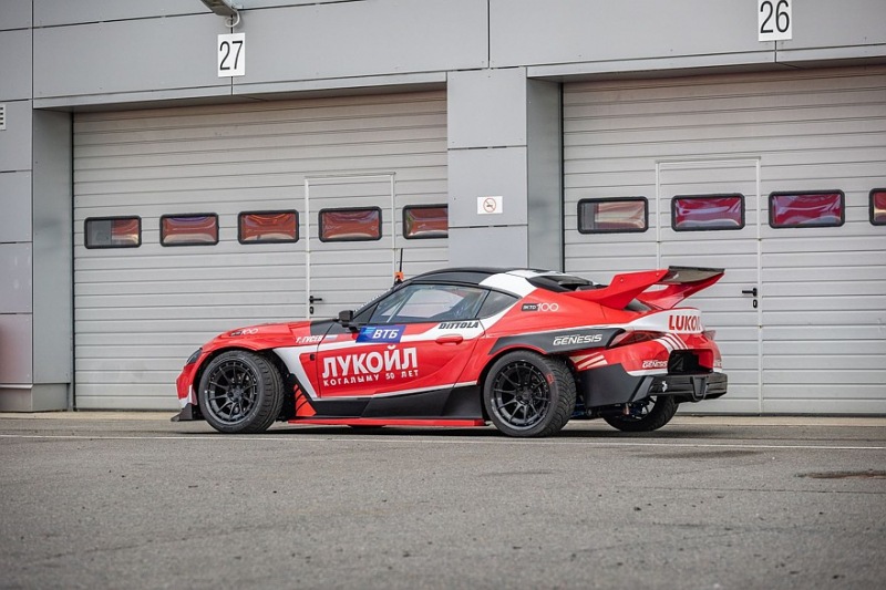 Много углеродного волокна, облегчение и рулевая рейка BMW: Toyota Supra A90, настроенная для RDS GP